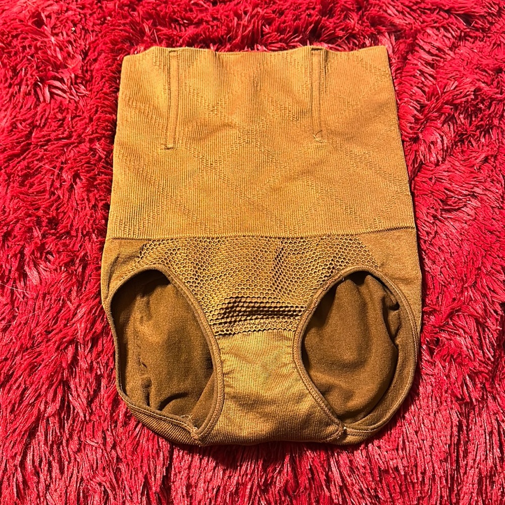 Girdle